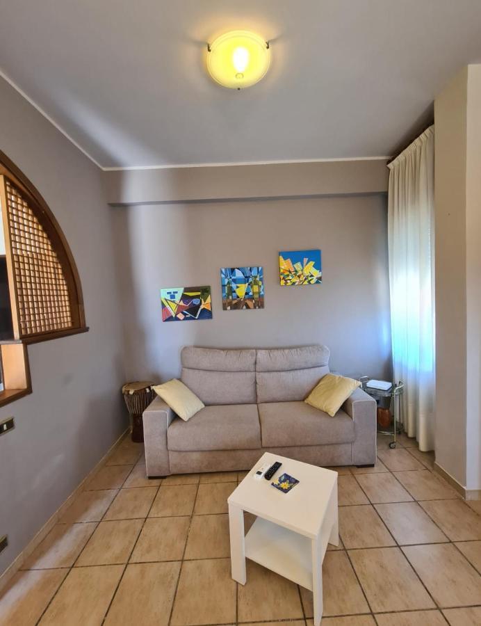 Lorena Loft Locri Exterior foto